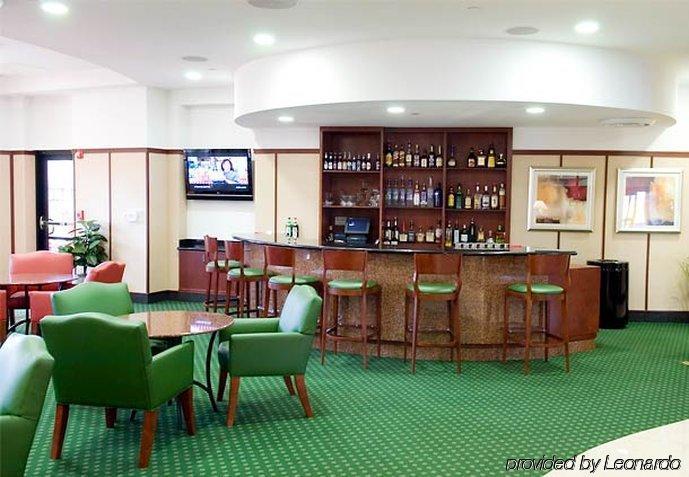 Hotel Courtyard By Marriott Pensacola Downtown Restaurant foto