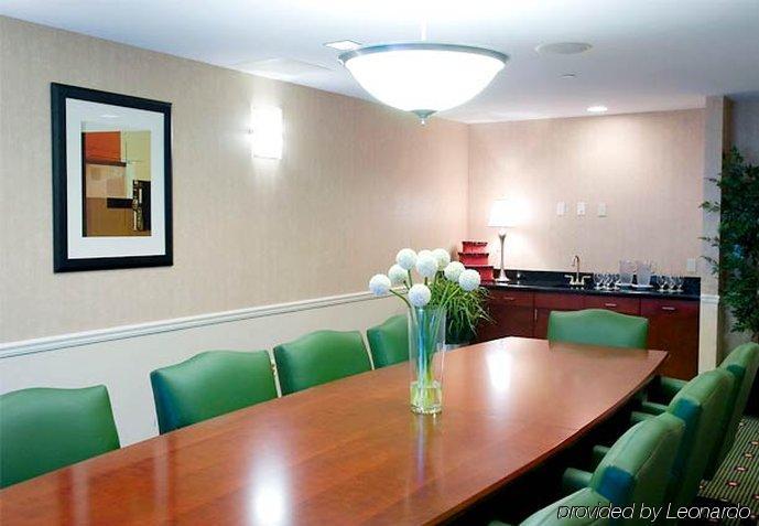 Hotel Courtyard By Marriott Pensacola Downtown Einrichtungen foto